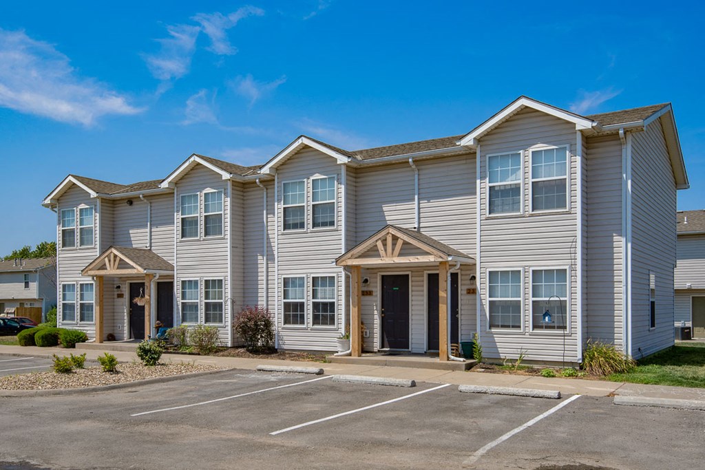 Evergreen Townhomes, 750 E Lincoln Lane, Gardner, KS RentCafe